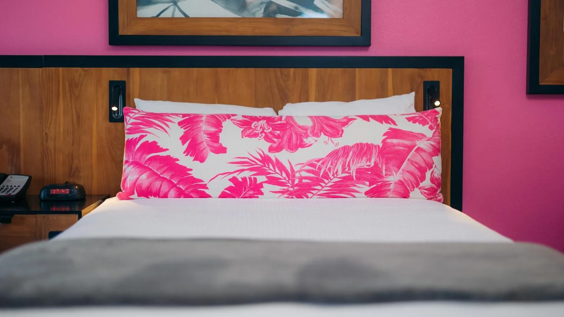 ***  Ilima Hotel Honolulu USA